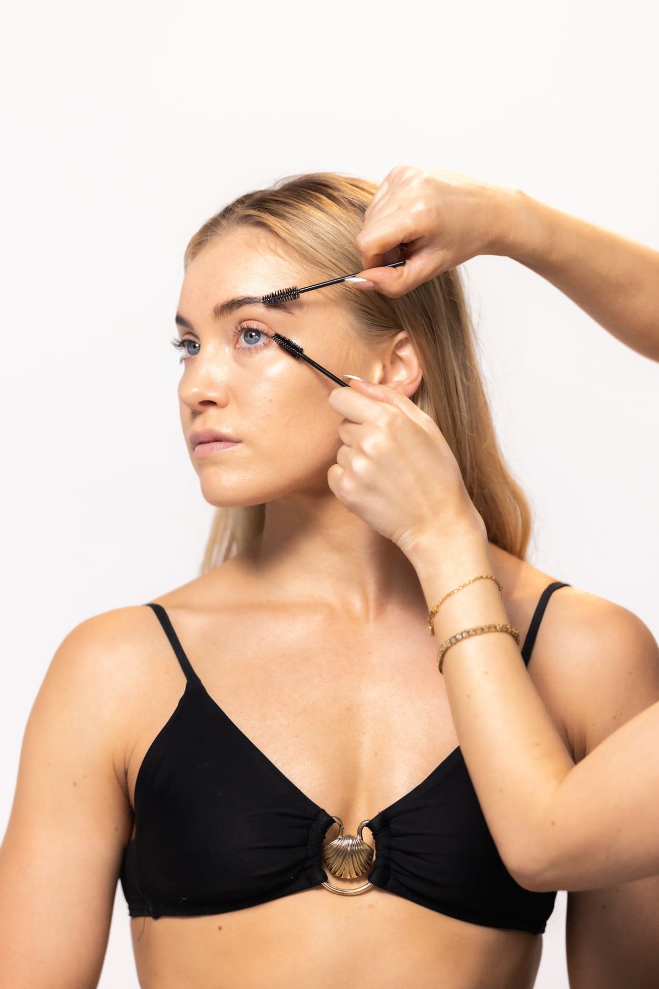 Talia Krost applying a lash lift treatment to a client at Bondi Aesthetic Room