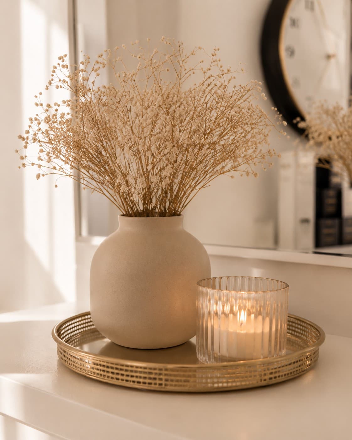 Bondi Aesthetic Room candle and dried floral detail in the private beauty studio